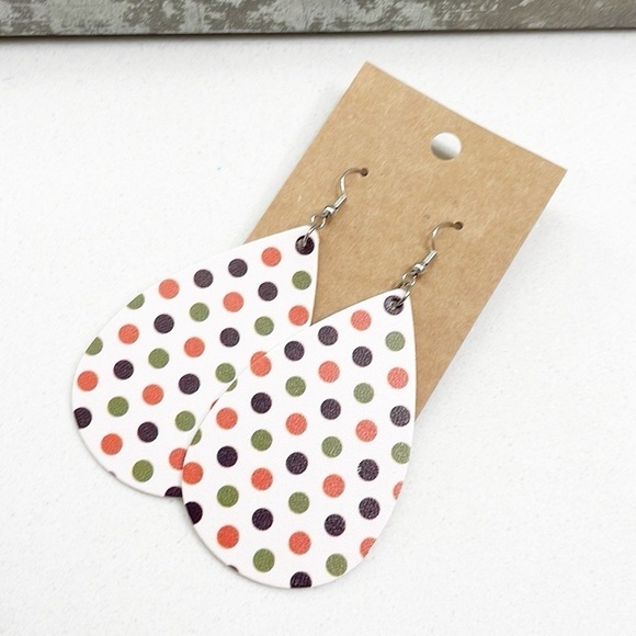 Polkadot print teardrop hand made earrings - Picture 1 of 2